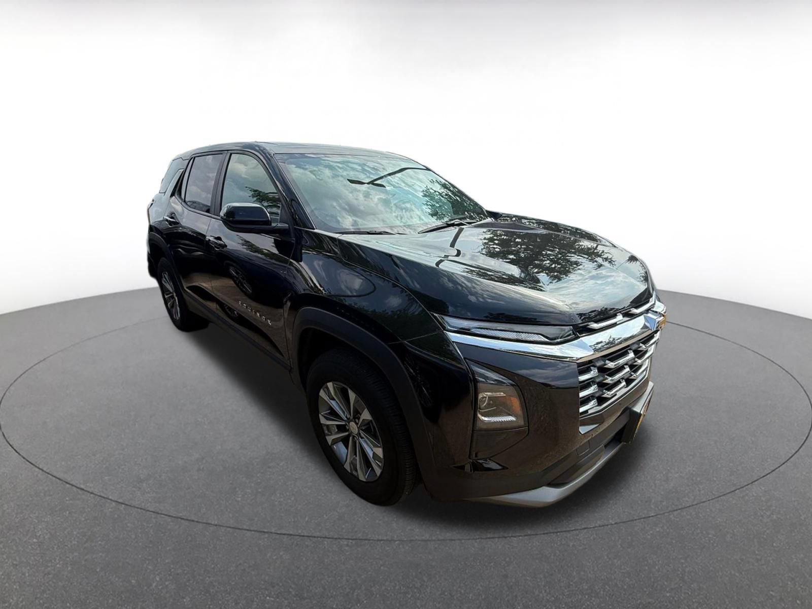 Thumbnail: 2025 Chevrolet Equinox - 2