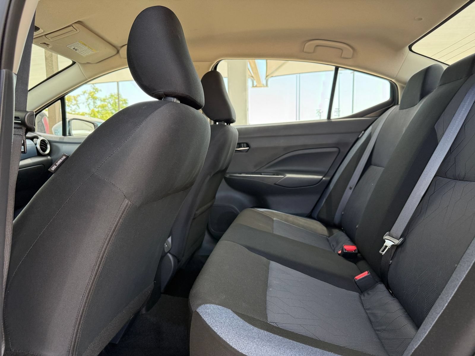 2025 Nissan Versa Sedan SV - Photo 25