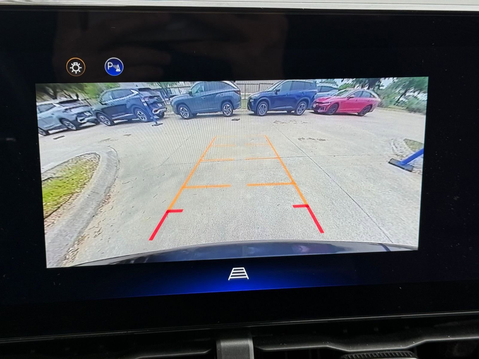 Thumbnail: 2025 Chevrolet Equinox - 25