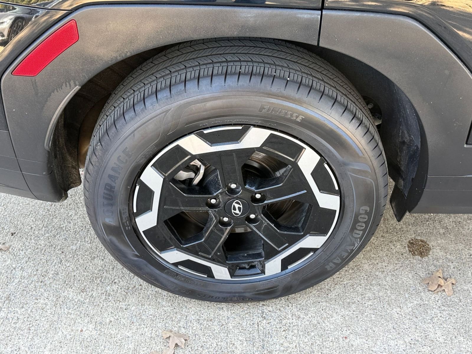 Thumbnail: 2025 Hyundai Santa Fe - 31