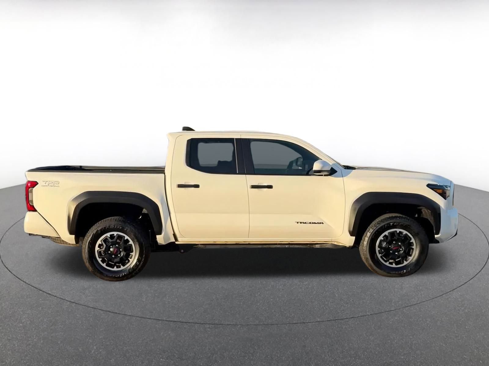 Thumbnail: 2025 Toyota Tacoma - 15