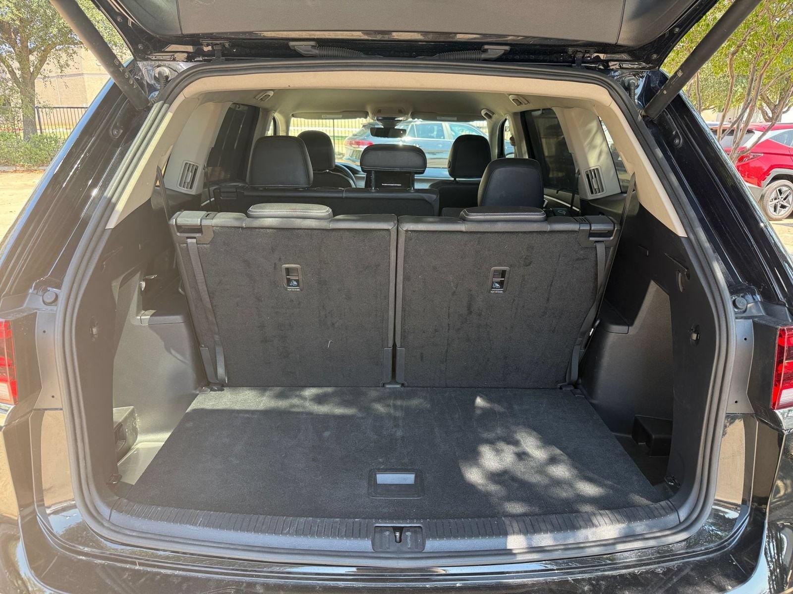 Thumbnail: 2026 Volkswagen Atlas - 34