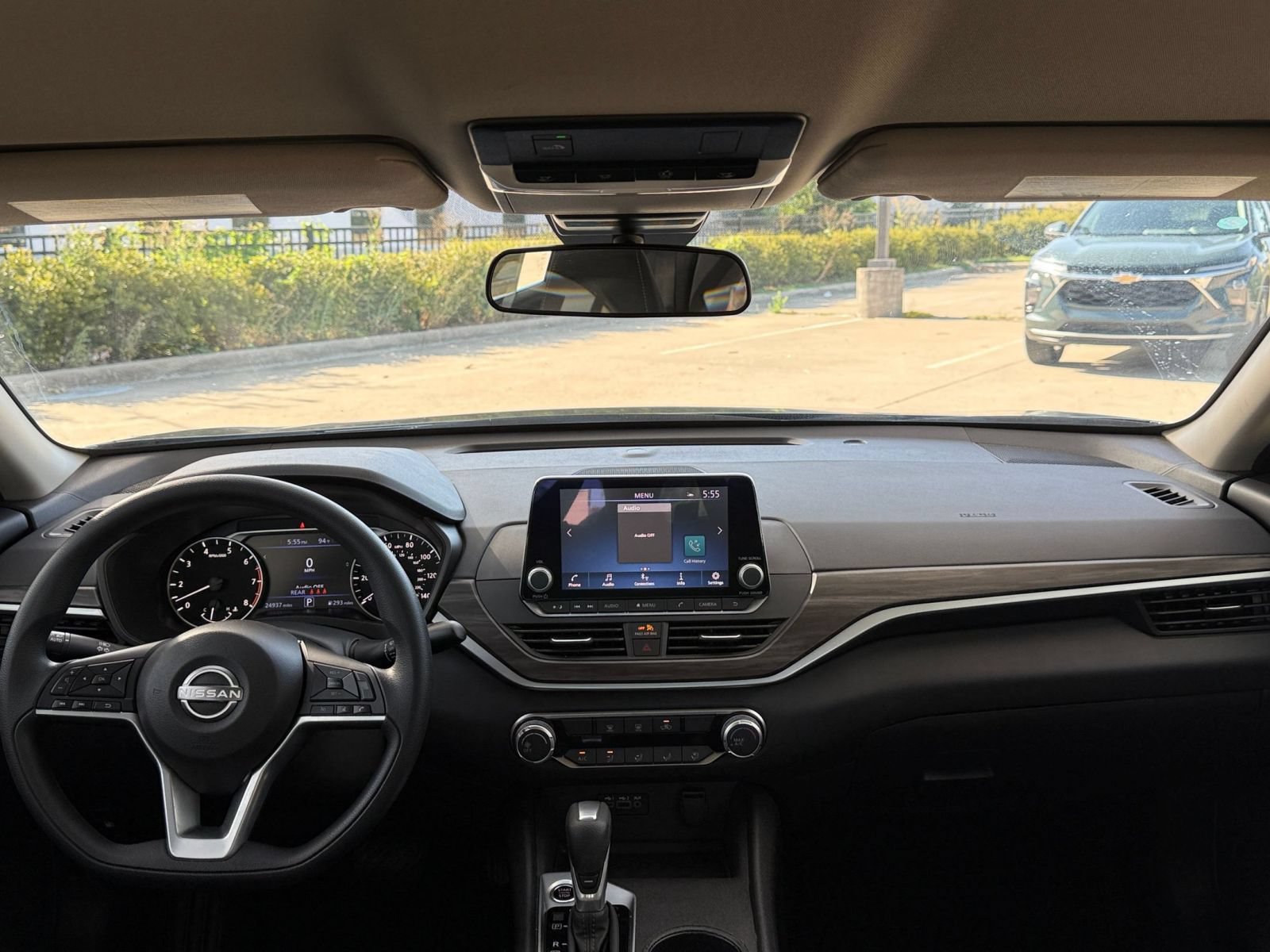 Thumbnail: 2025 Nissan Altima - 33