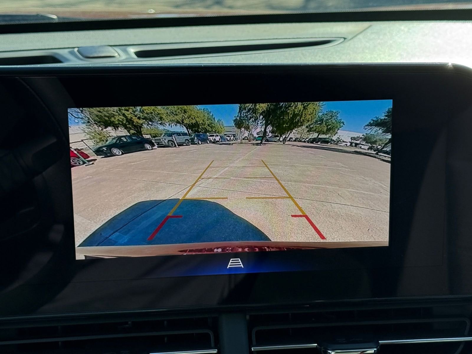 Thumbnail: 2025 Chevrolet Trax - 17