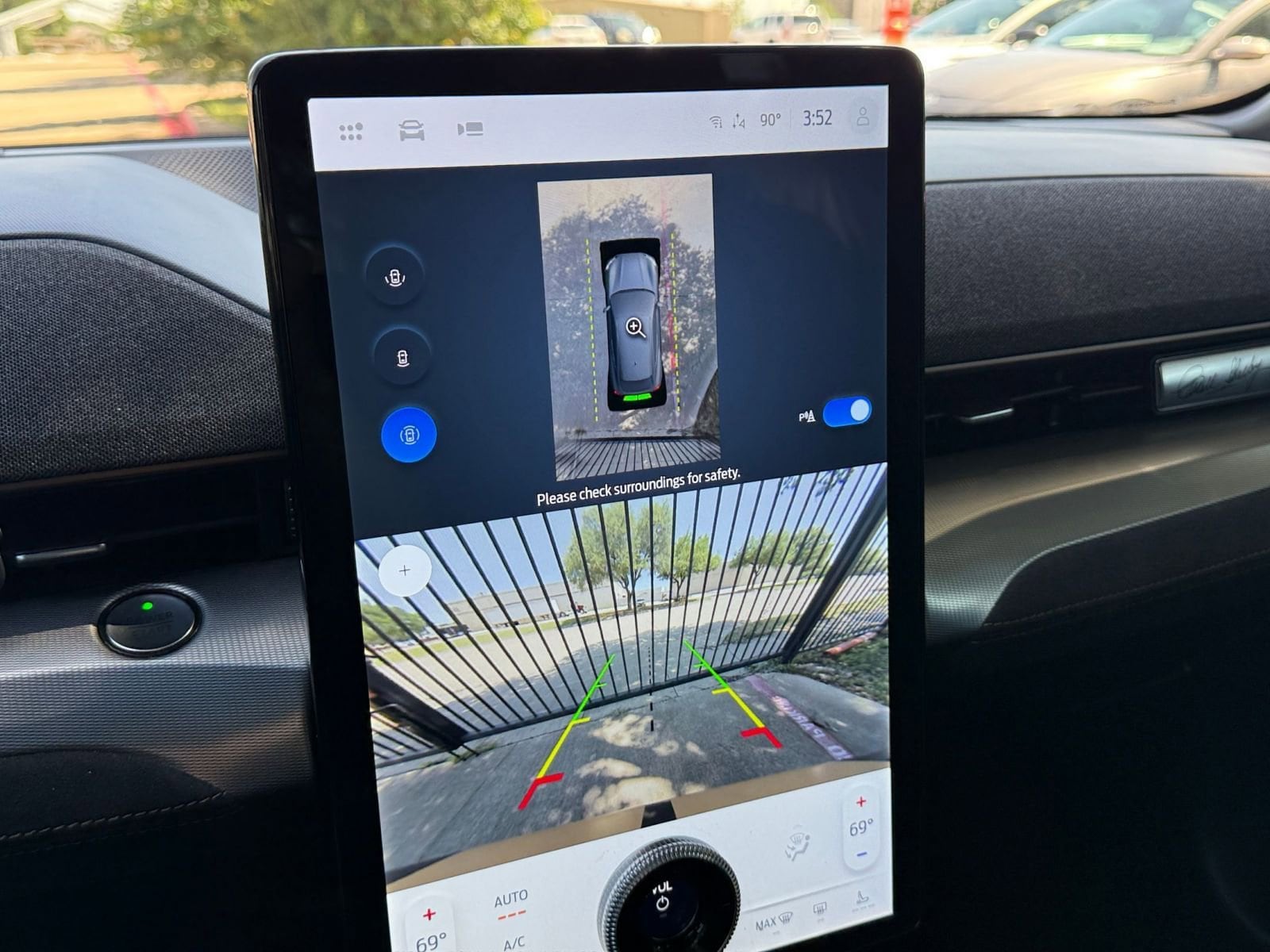 Thumbnail: 2023 Ford Mustang Mach-E - 17