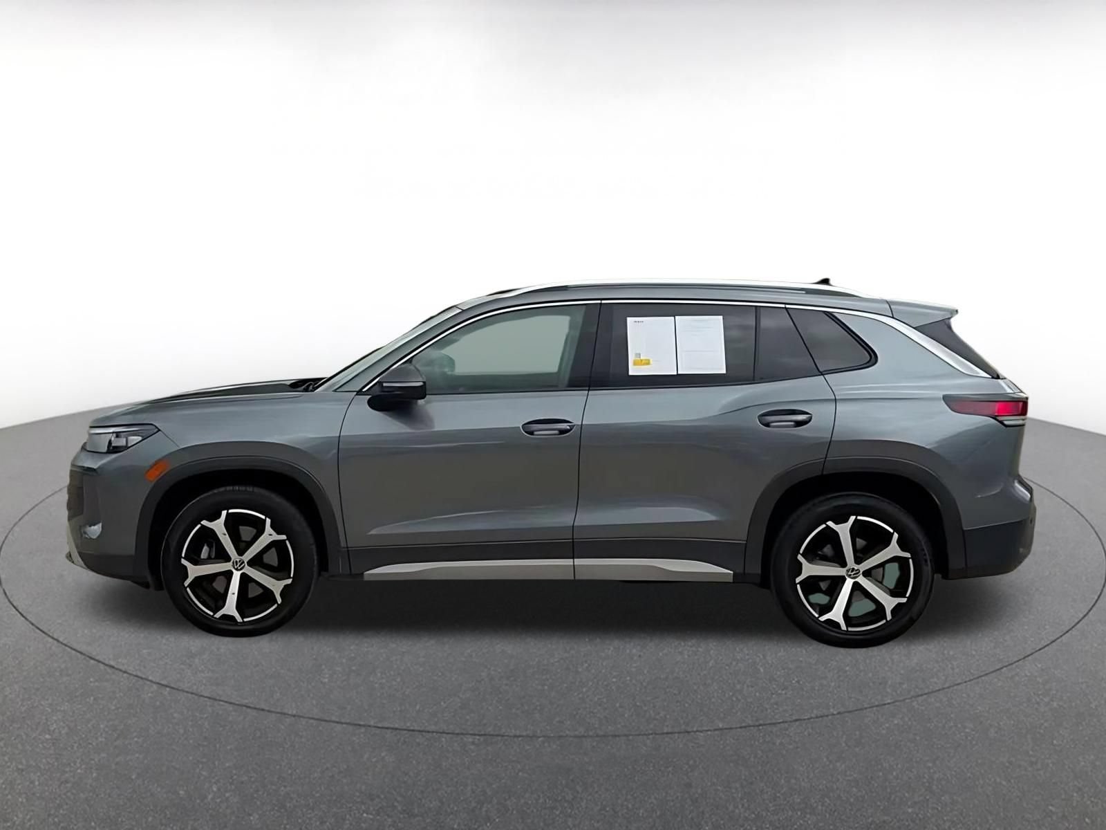 Thumbnail: 2026 Volkswagen Tiguan - 7