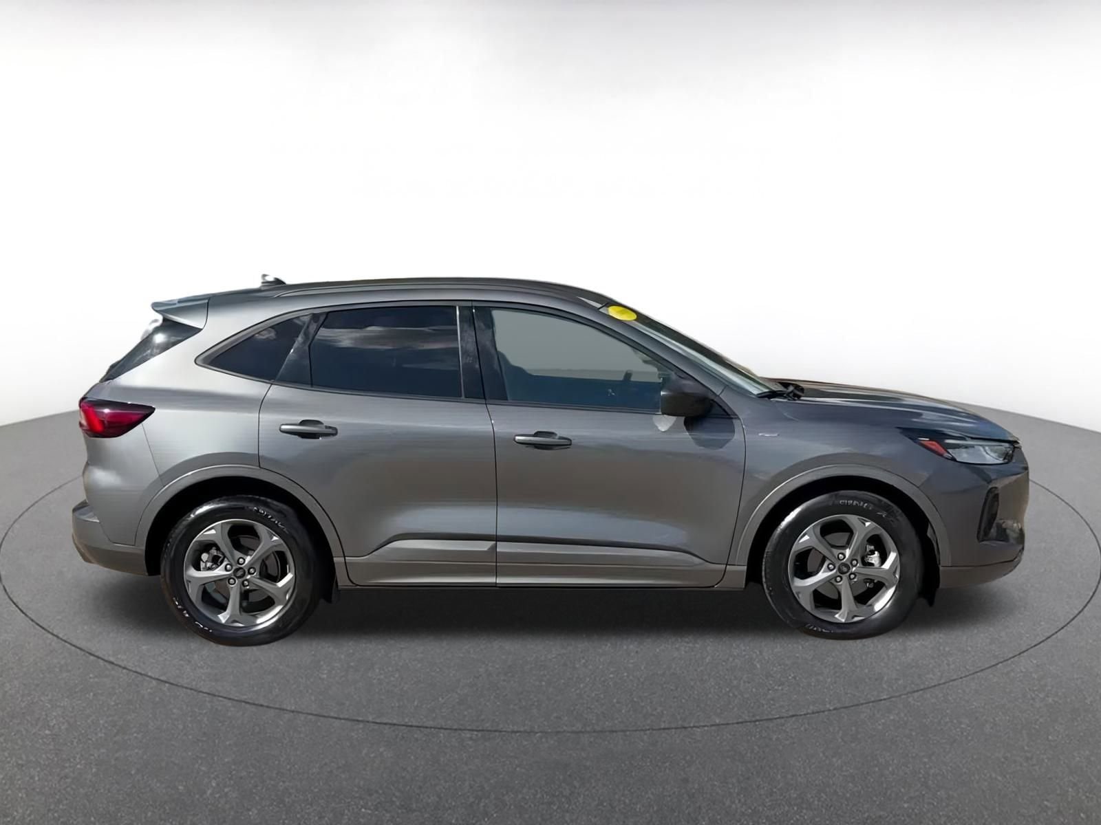 Thumbnail: 2023 Ford Escape - 16