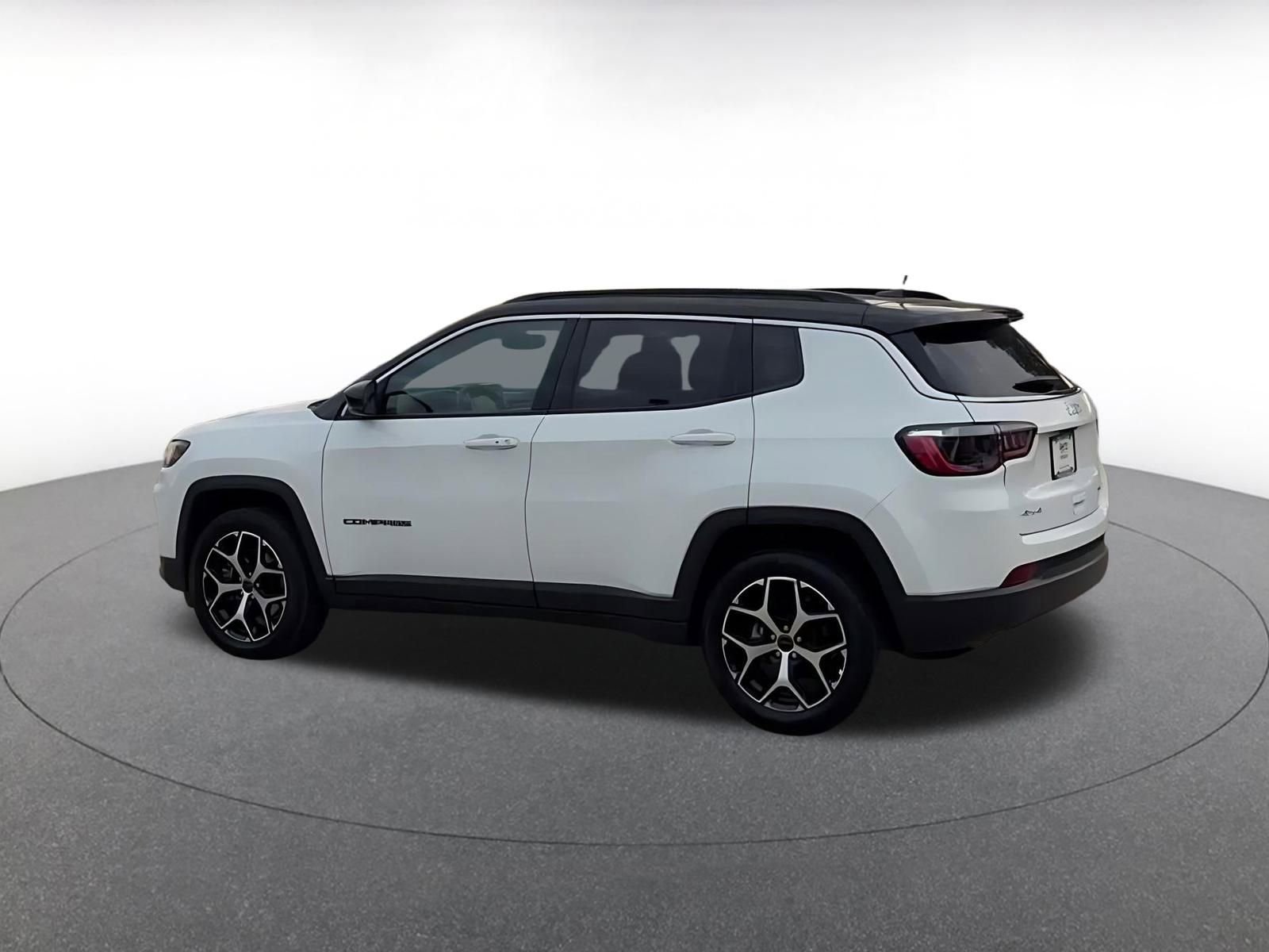 Thumbnail: 2025 Jeep Compass - 10