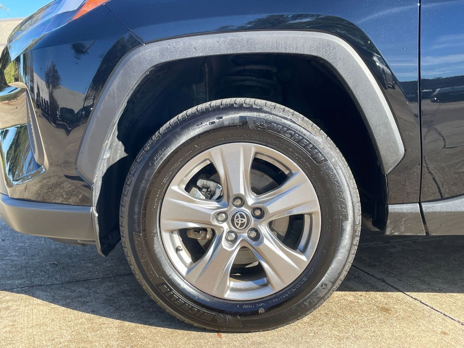 Thumbnail: 2025 Toyota RAV4 - 30