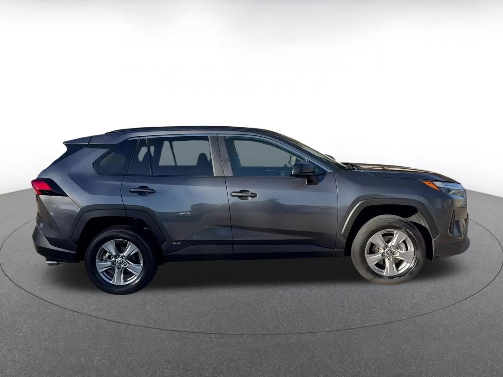 Thumbnail: 2025 Toyota RAV4 - 16