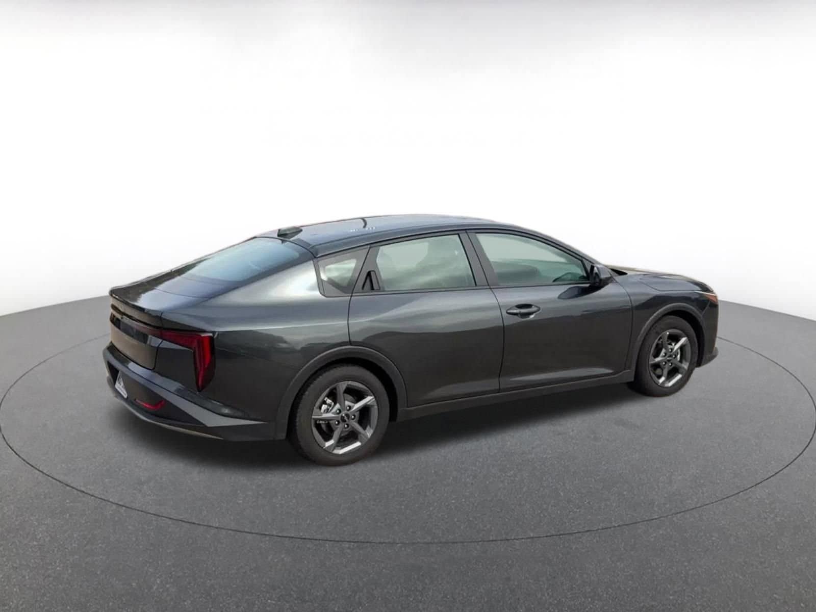 Thumbnail: 2025 Kia K4 - 14