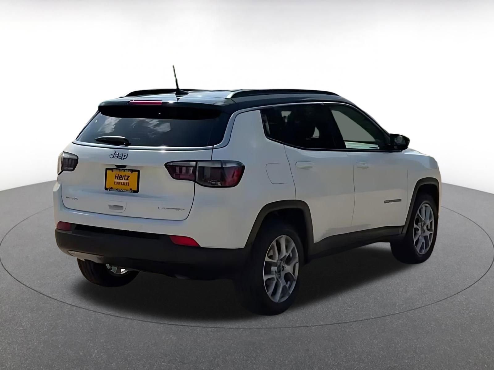 Thumbnail: 2025 Jeep Compass - 14