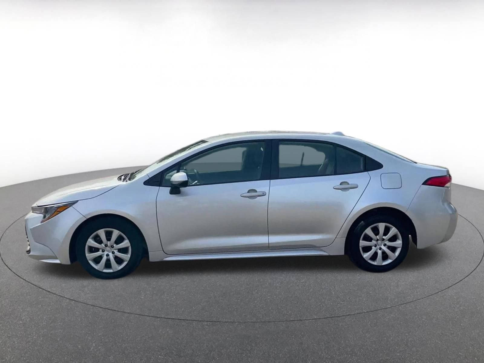 Thumbnail: 2025 Toyota Corolla - 9