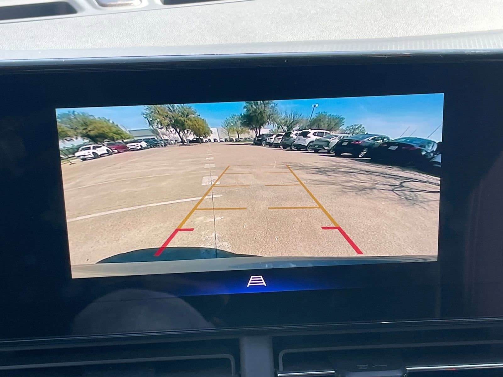 Thumbnail: 2025 Chevrolet Trax - 27