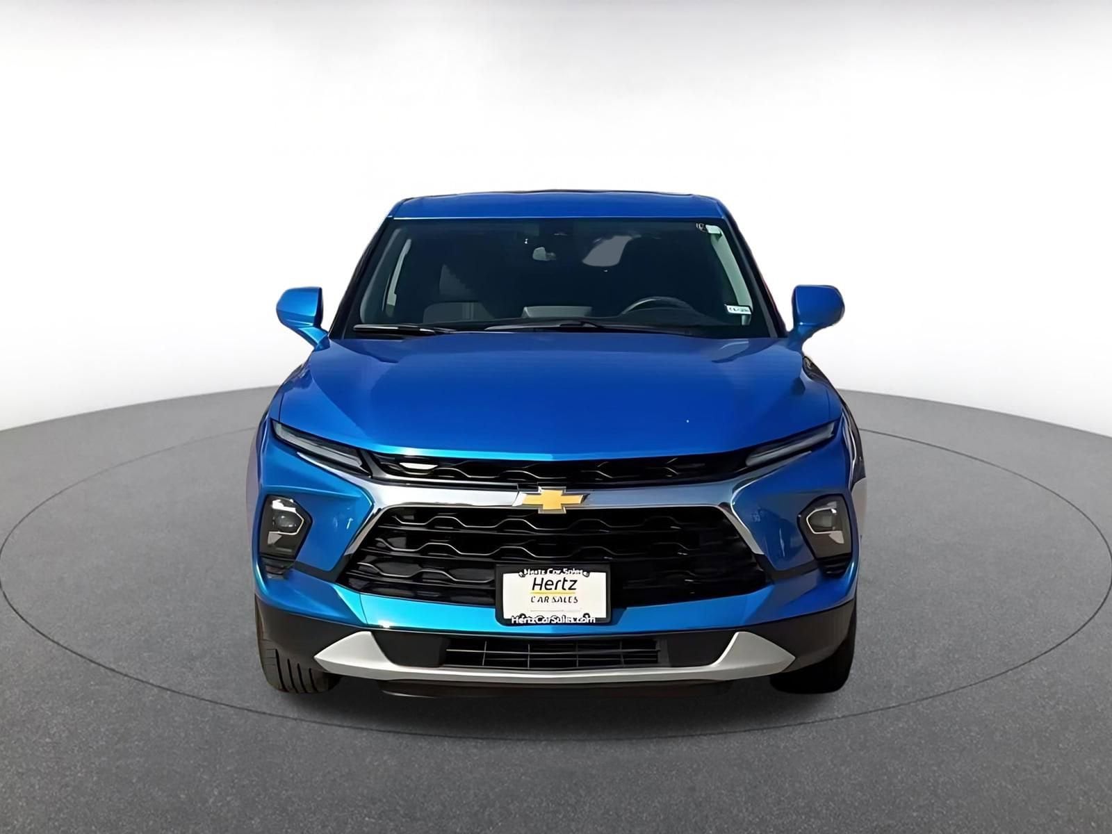 Thumbnail: 2025 Chevrolet Blazer - 4