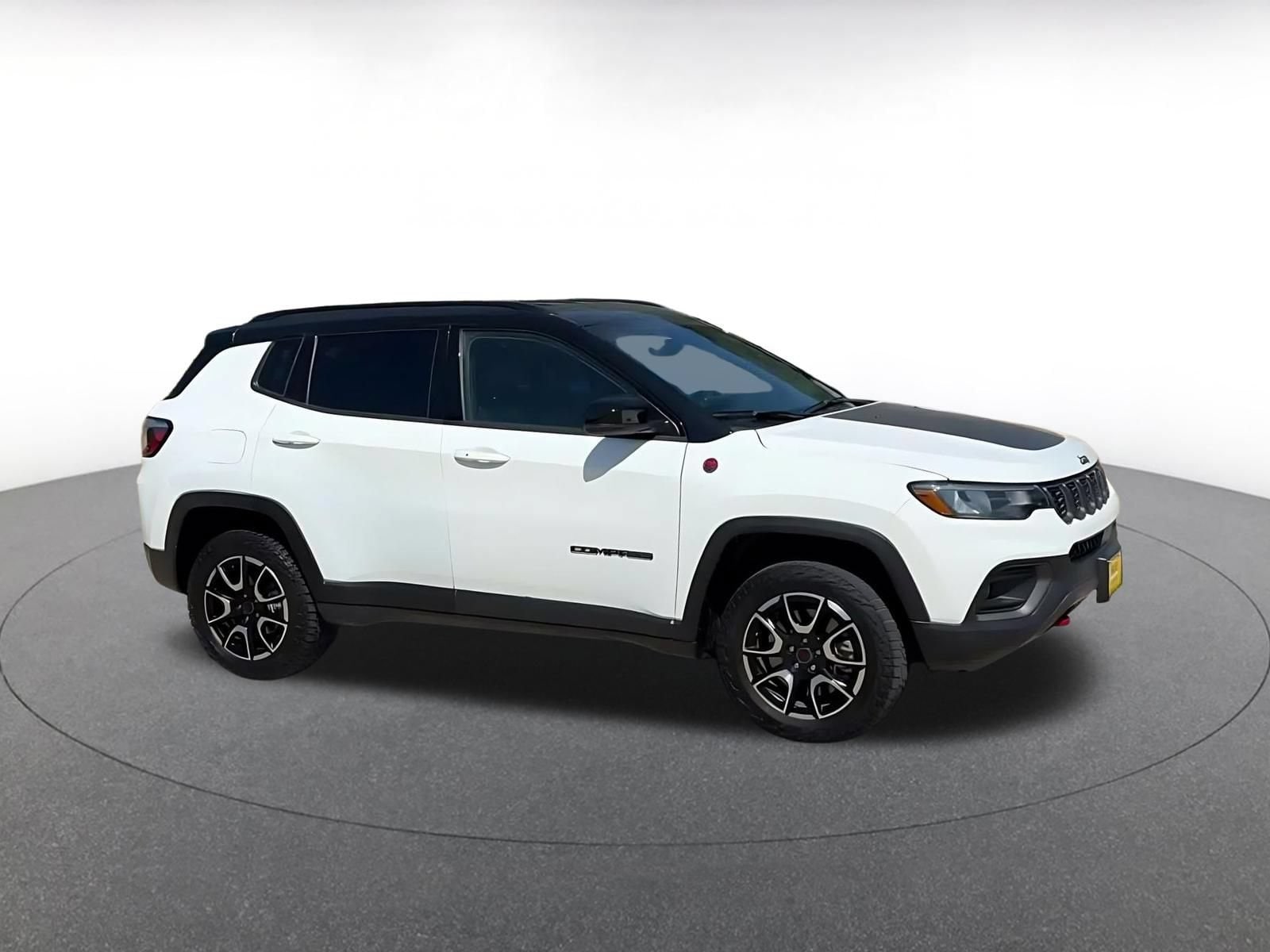 Thumbnail: 2025 Jeep Compass - 2