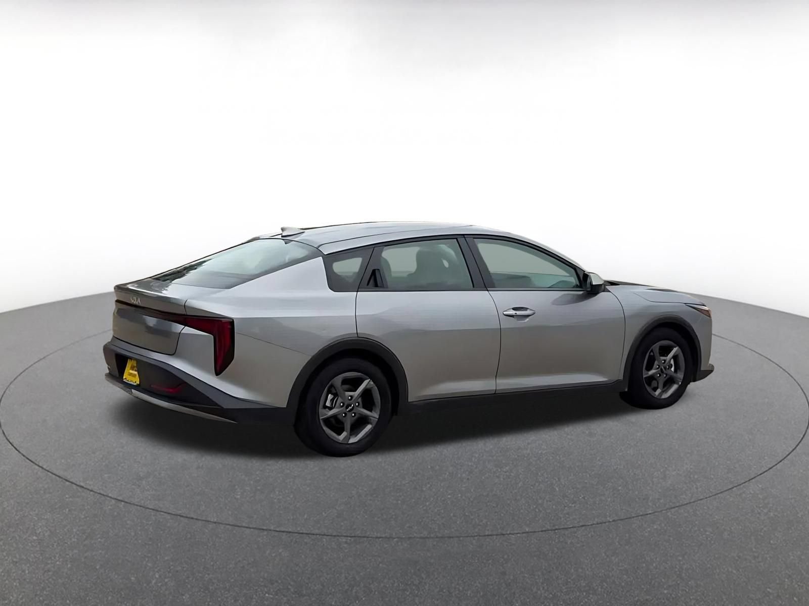 Thumbnail: 2025 Kia K4 - 14