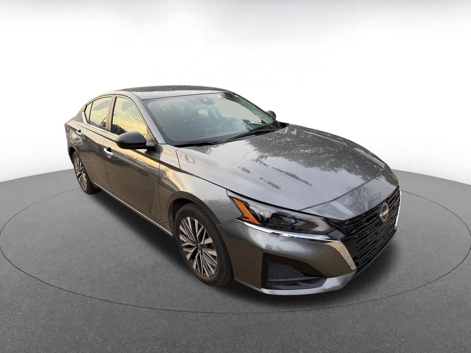 Thumbnail: 2025 Nissan Altima - 1