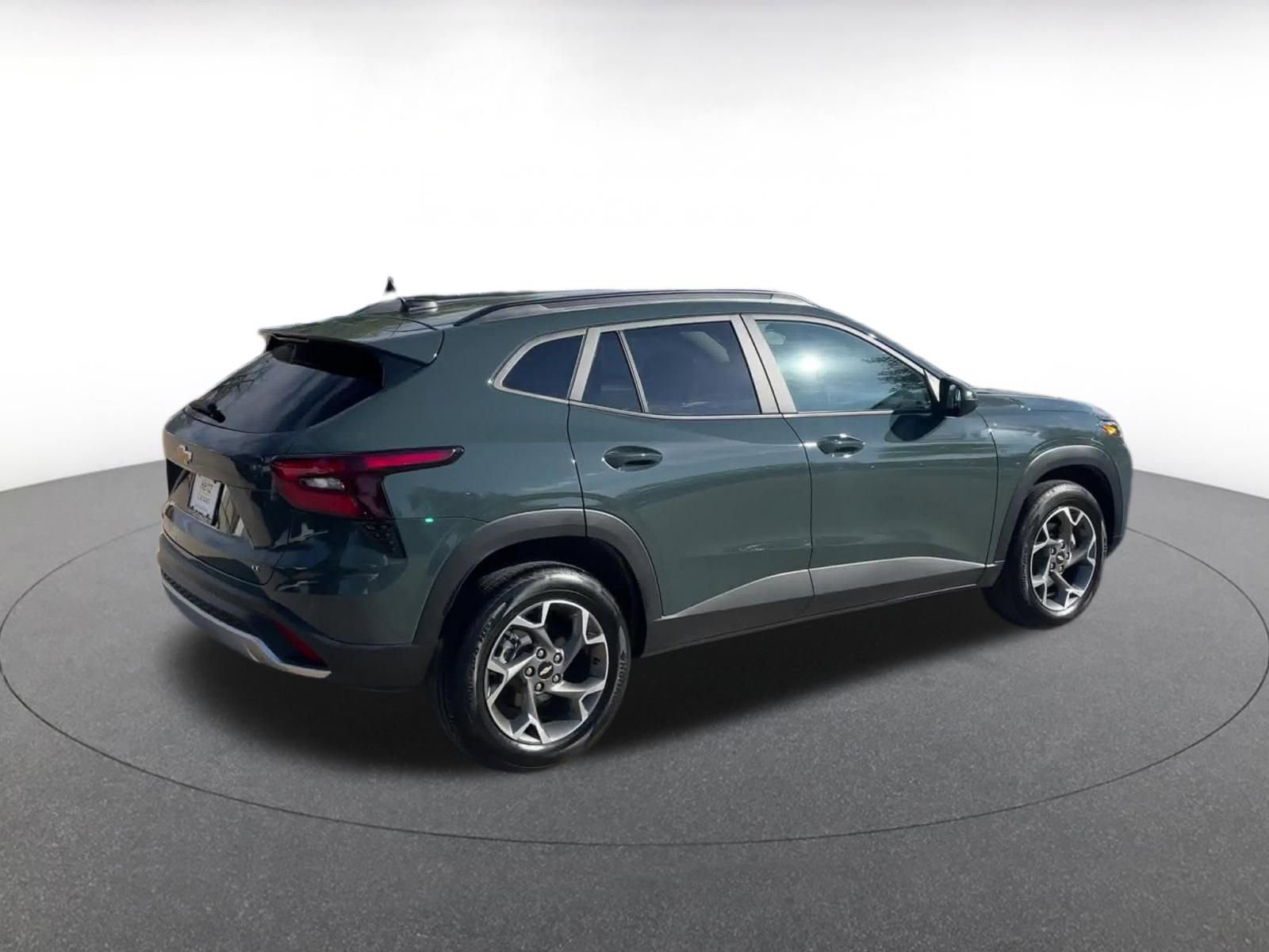 Thumbnail: 2025 Chevrolet Trax - 15