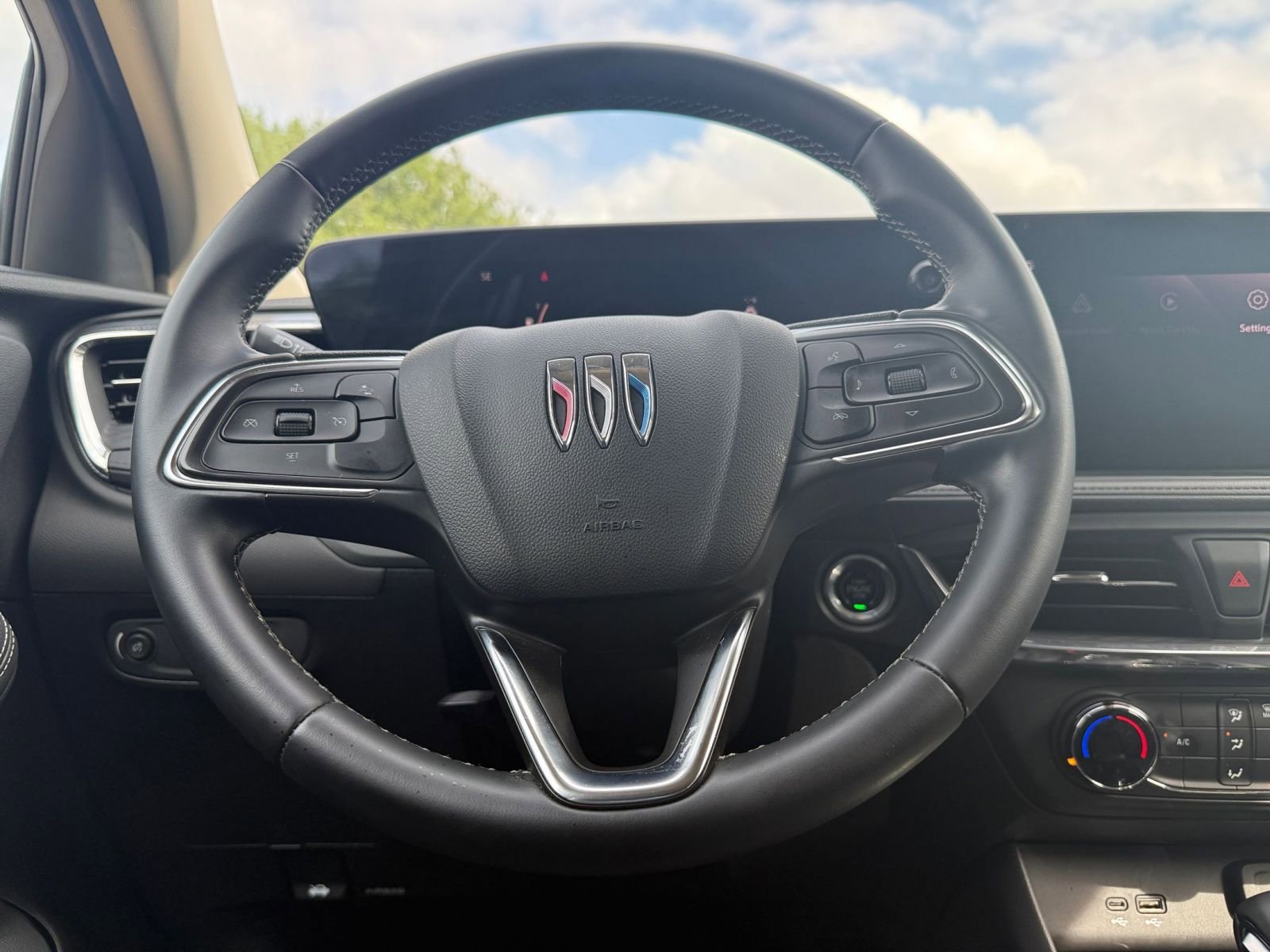 Thumbnail: 2025 Buick Encore GX - 29