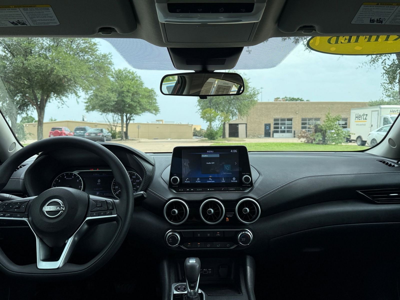 Thumbnail: 2024 Nissan Sentra - 33