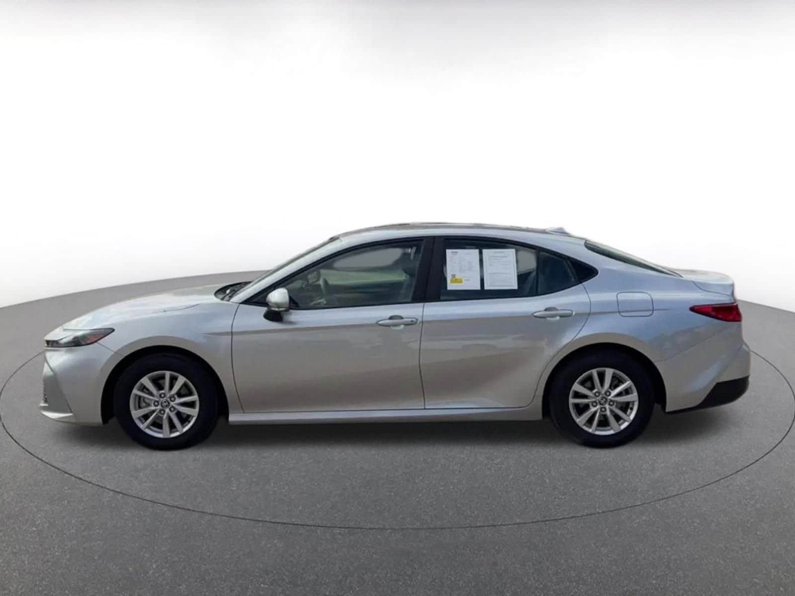 Thumbnail: 2025 Toyota Camry - 9