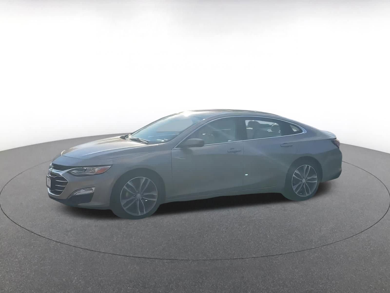 Thumbnail: 2024 Chevrolet Malibu - 8