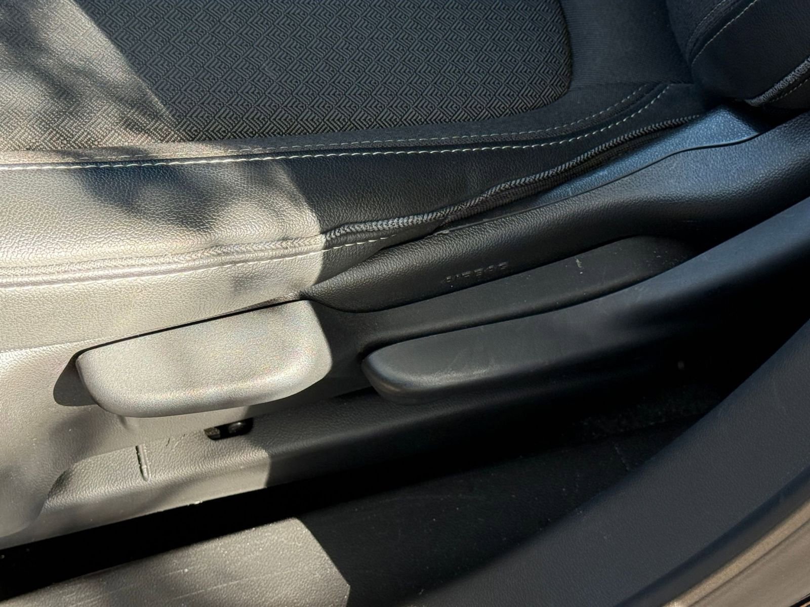 Thumbnail: 2025 Buick Encore GX - 23