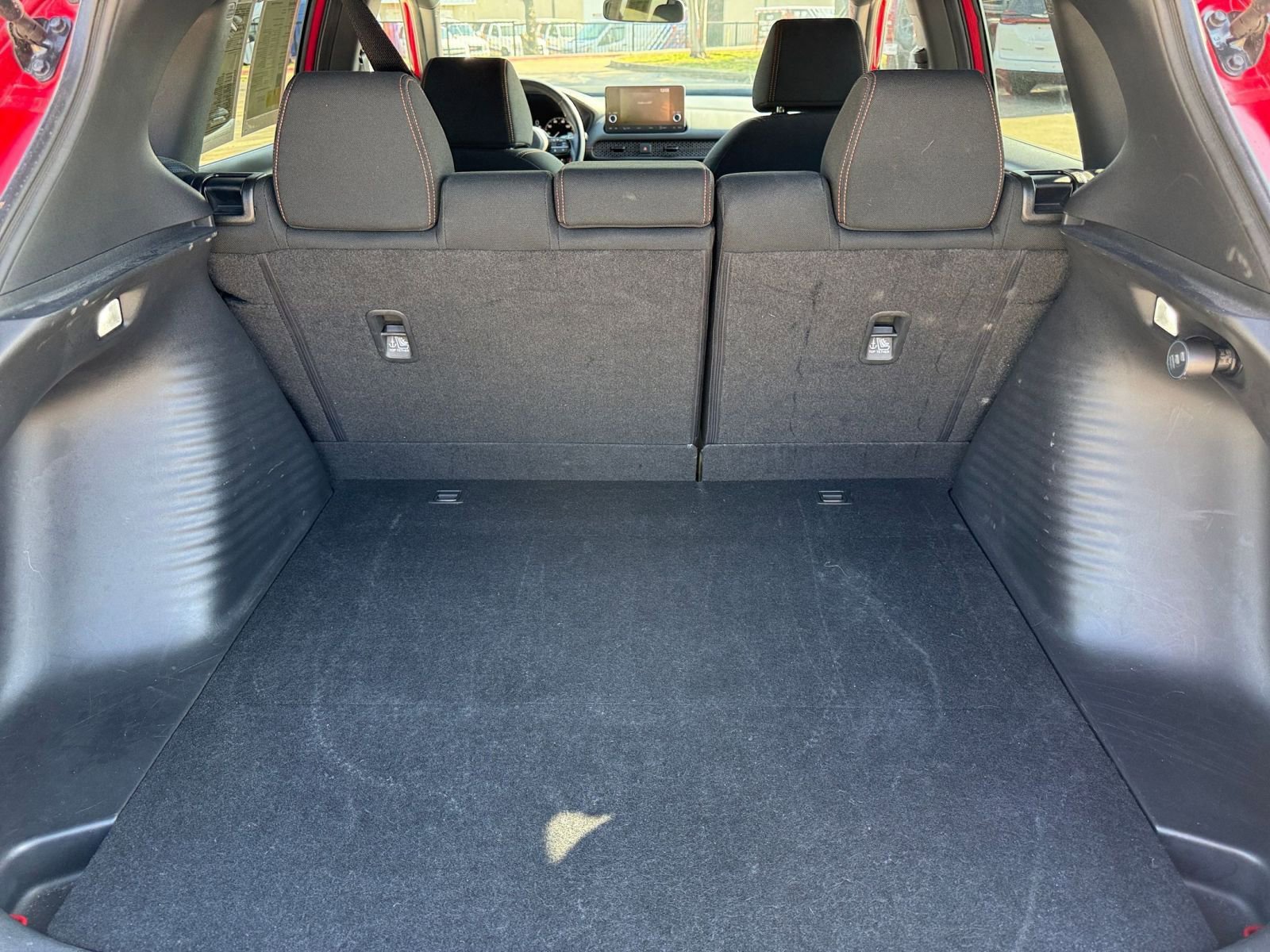 Thumbnail: 2025 Honda HR-V - 31