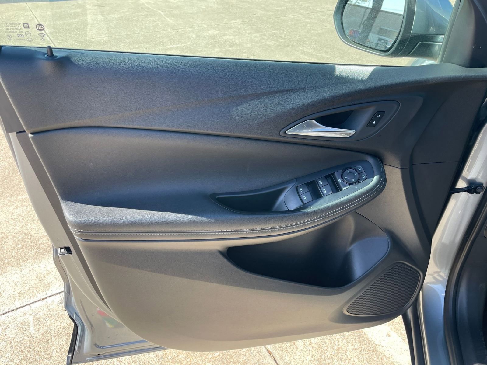 Thumbnail: 2025 Buick Encore GX - 18