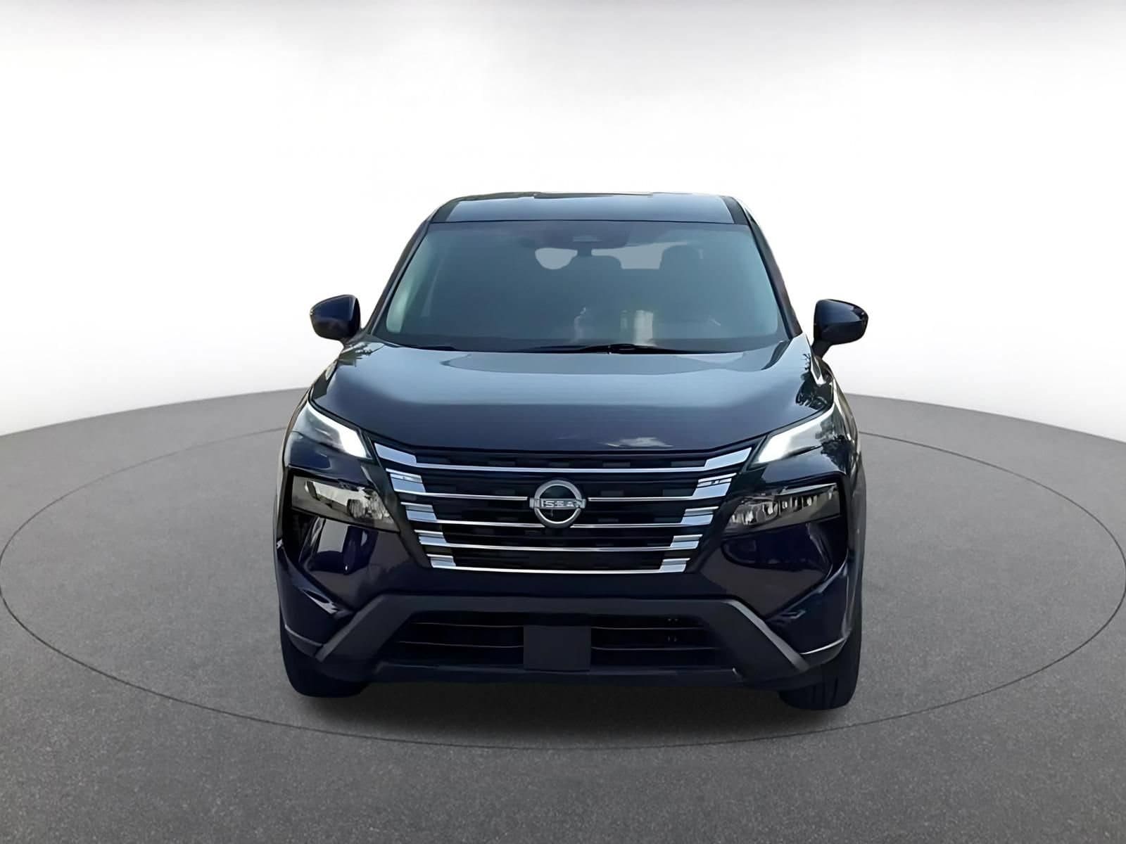 Thumbnail: 2026 Nissan Rogue - 4