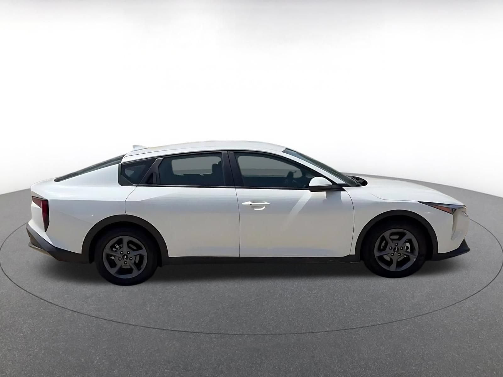 Thumbnail: 2025 Kia K4 - 16