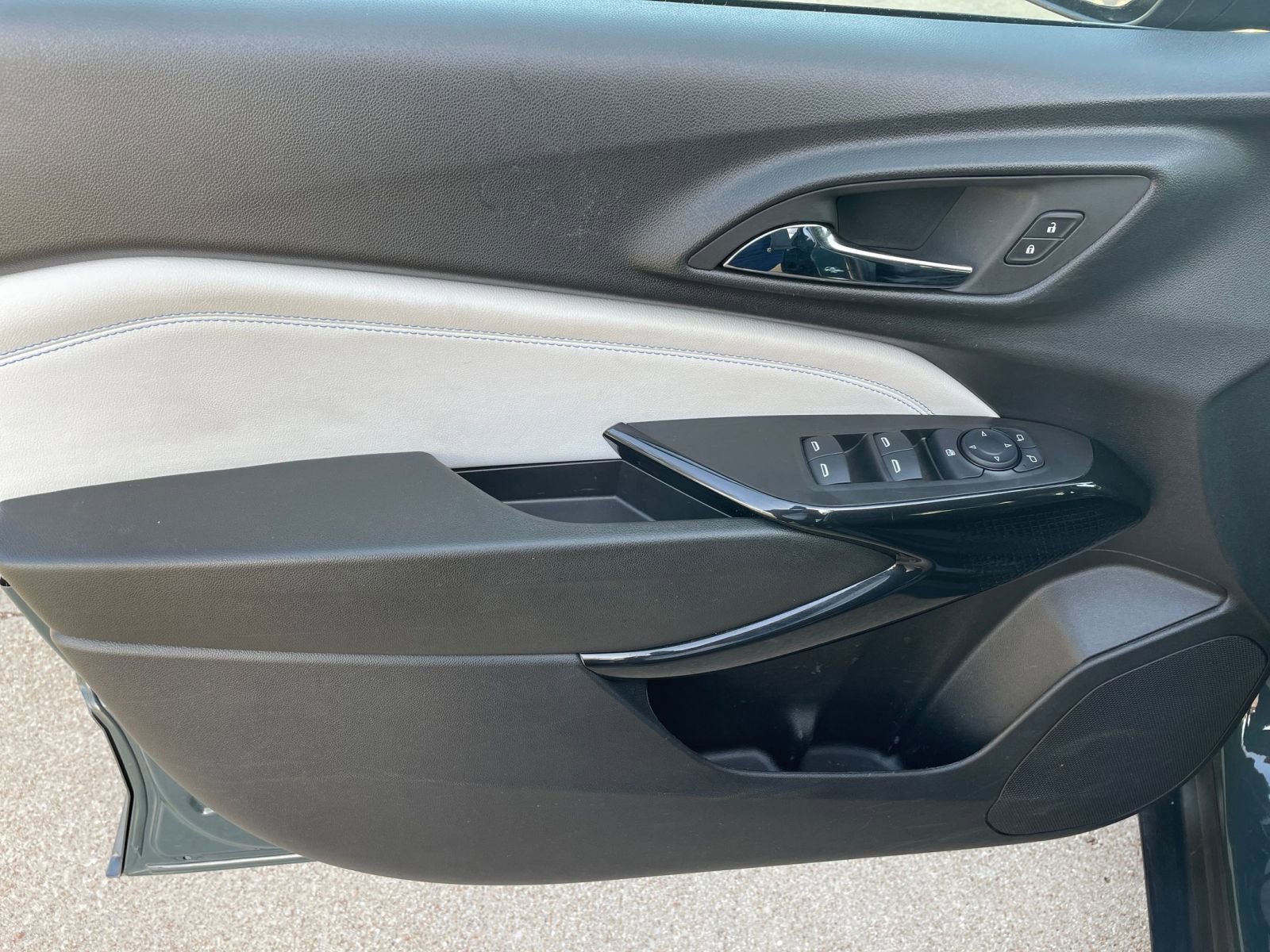 Thumbnail: 2025 Chevrolet Trax - 18