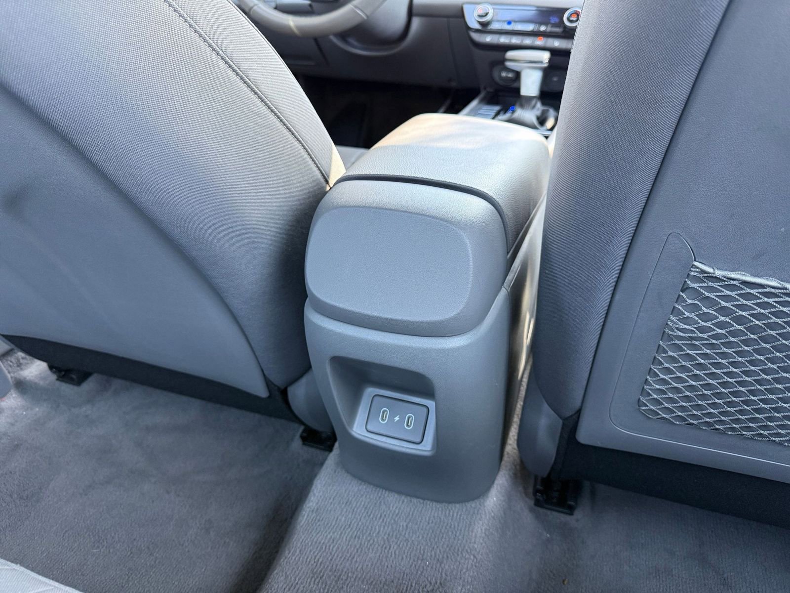 Thumbnail: 2025 Hyundai Elantra - 24