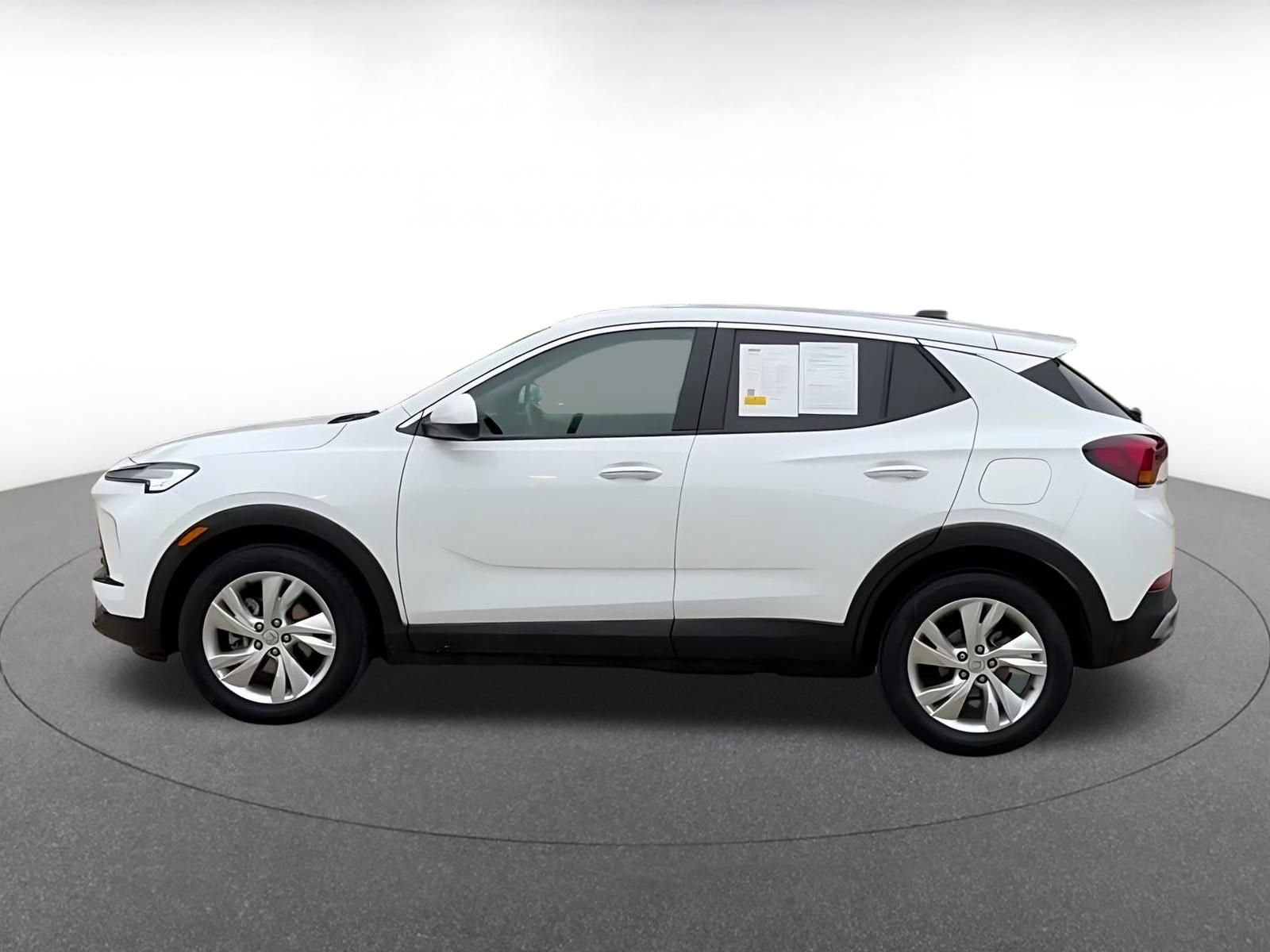 Thumbnail: 2025 Buick Encore GX - 9
