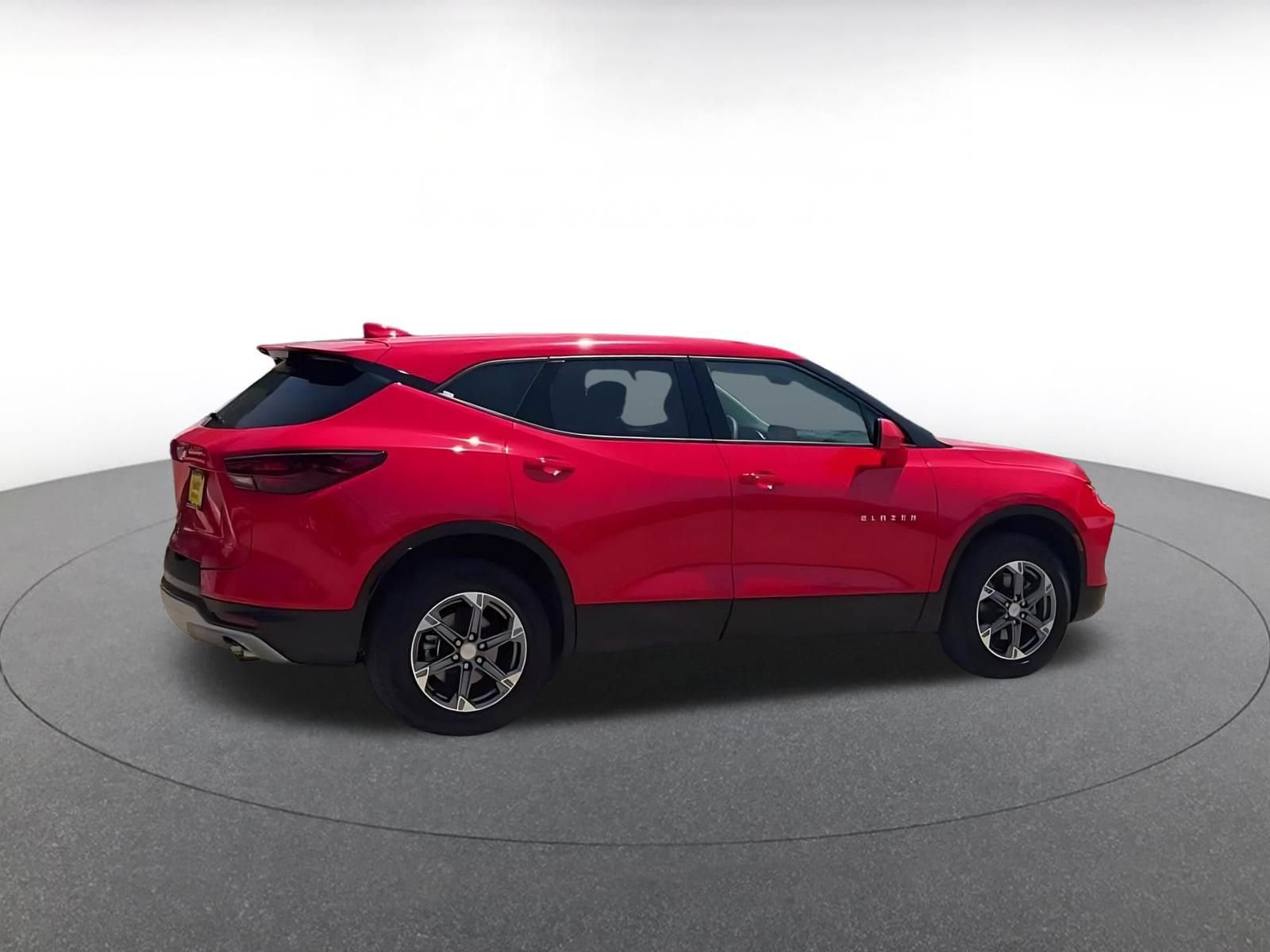Thumbnail: 2025 Chevrolet Blazer - 15