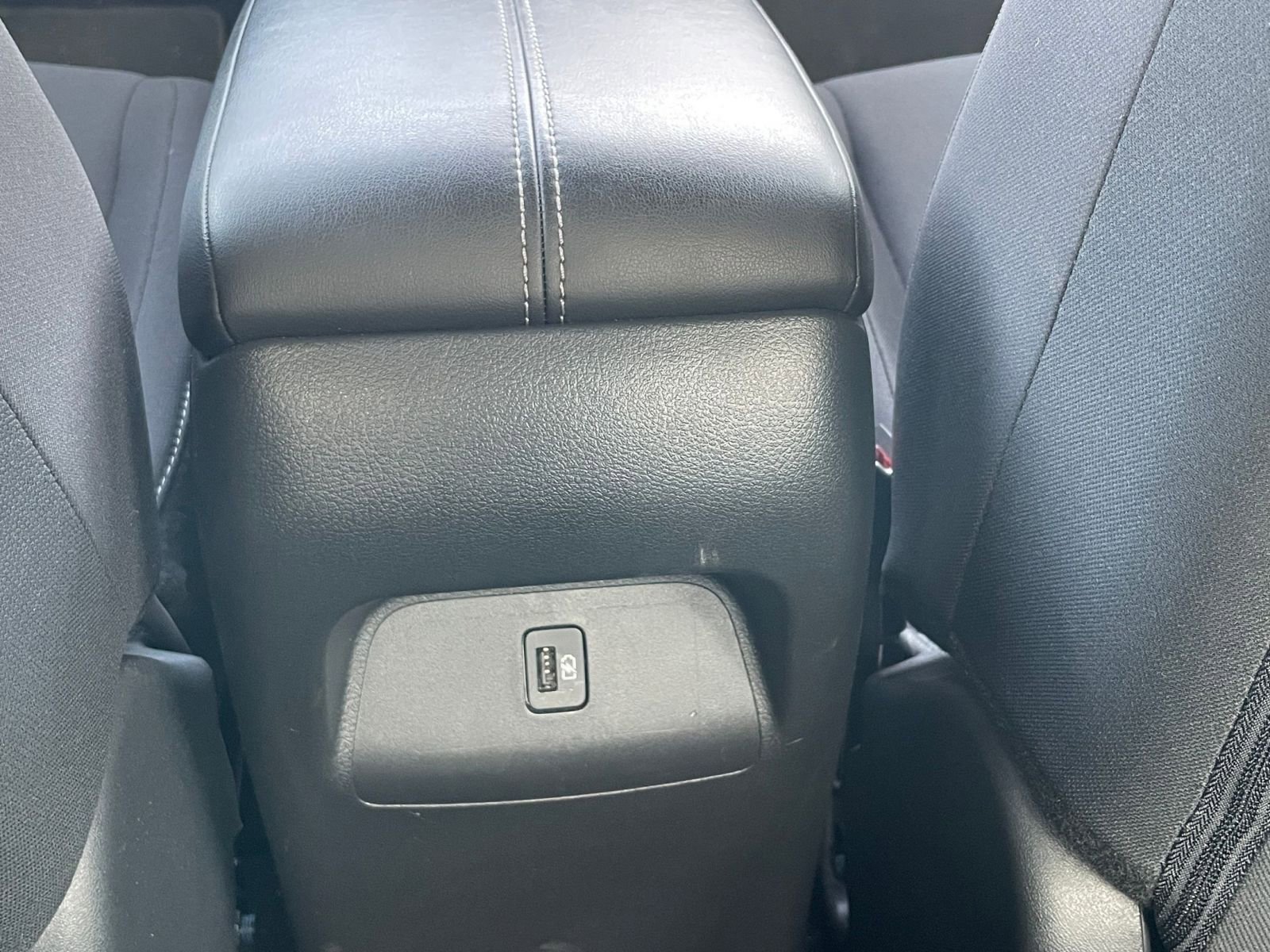 Thumbnail: 2025 Nissan Sentra - 25