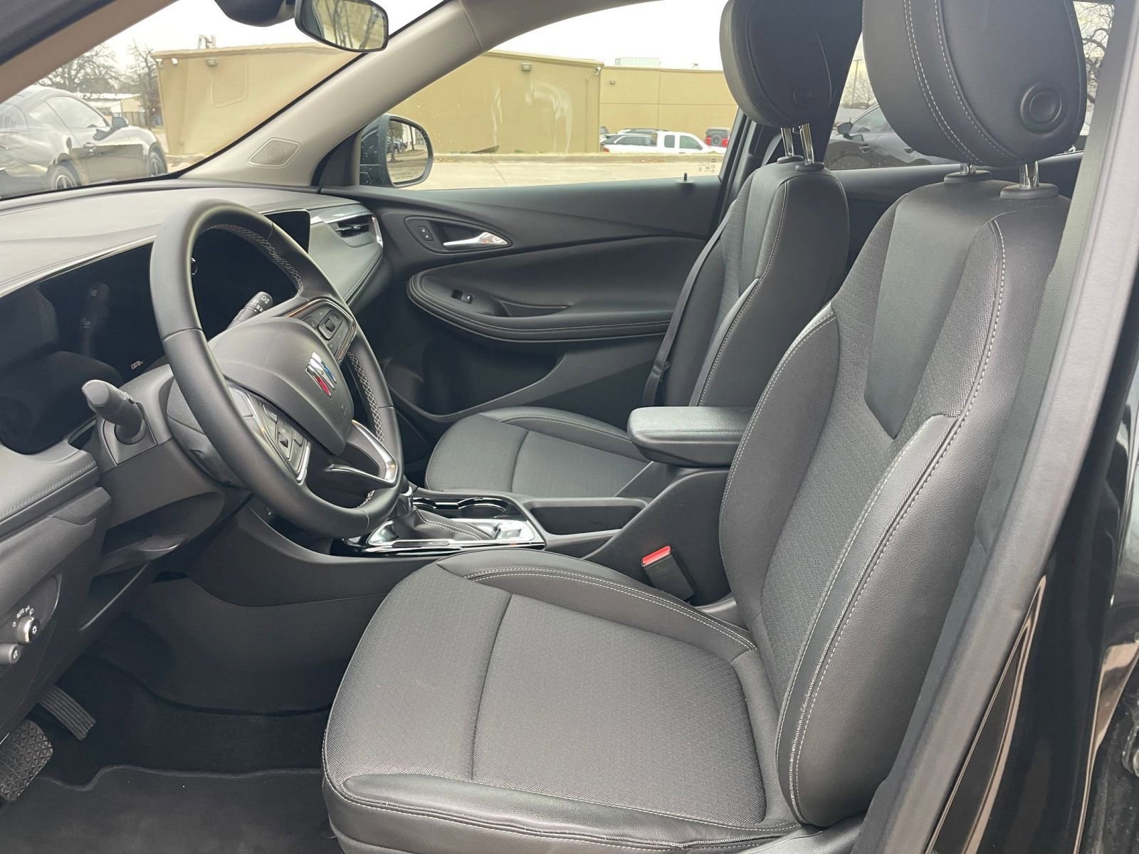 Thumbnail: 2025 Buick Encore GX - 27