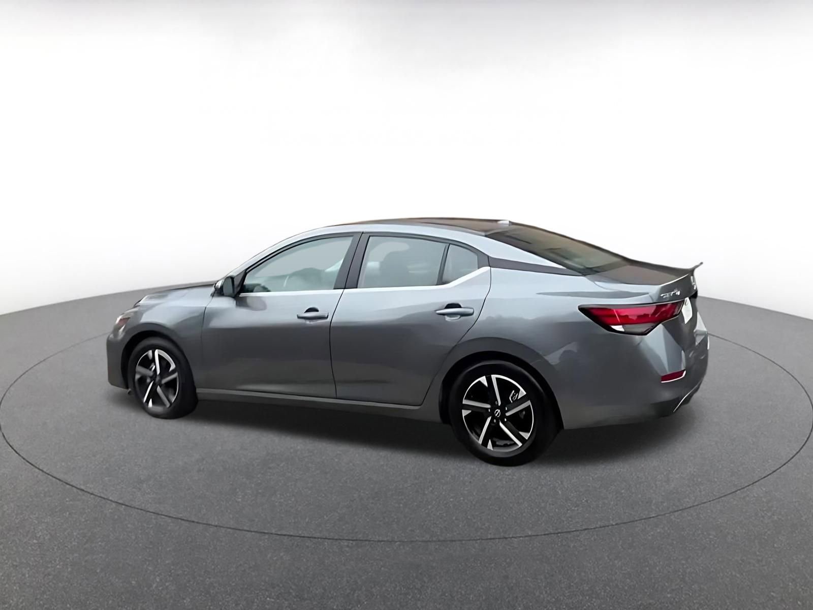 Thumbnail: 2025 Nissan Sentra - 10
