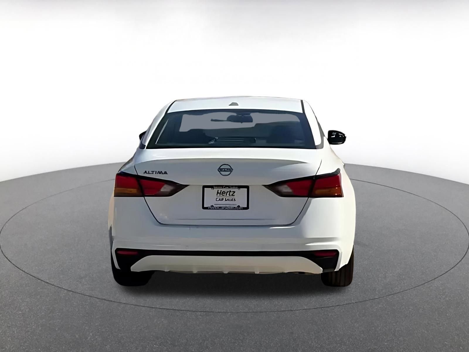 Thumbnail: 2025 Nissan Altima - 12