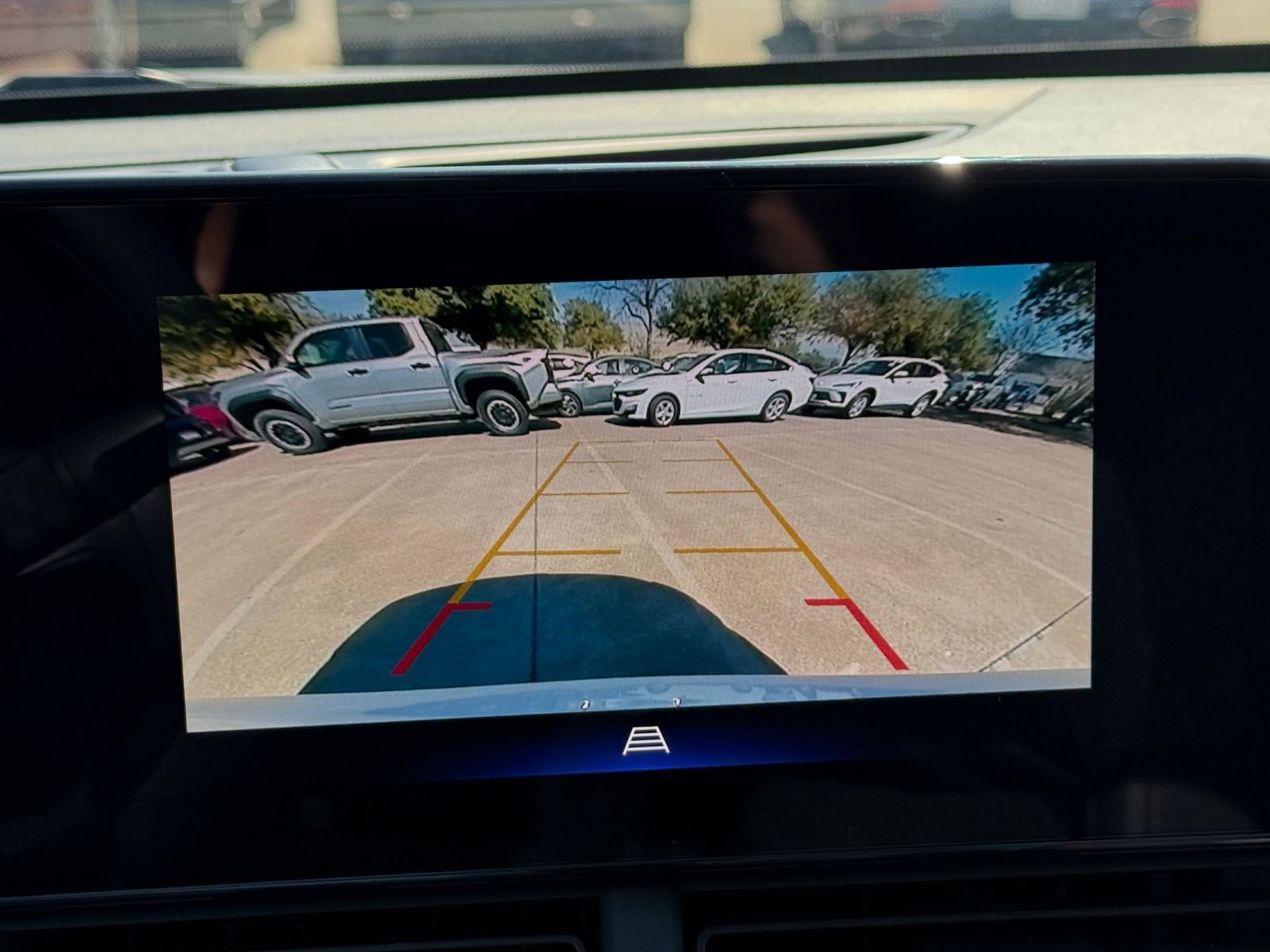 Thumbnail: 2025 Chevrolet Trax - 24