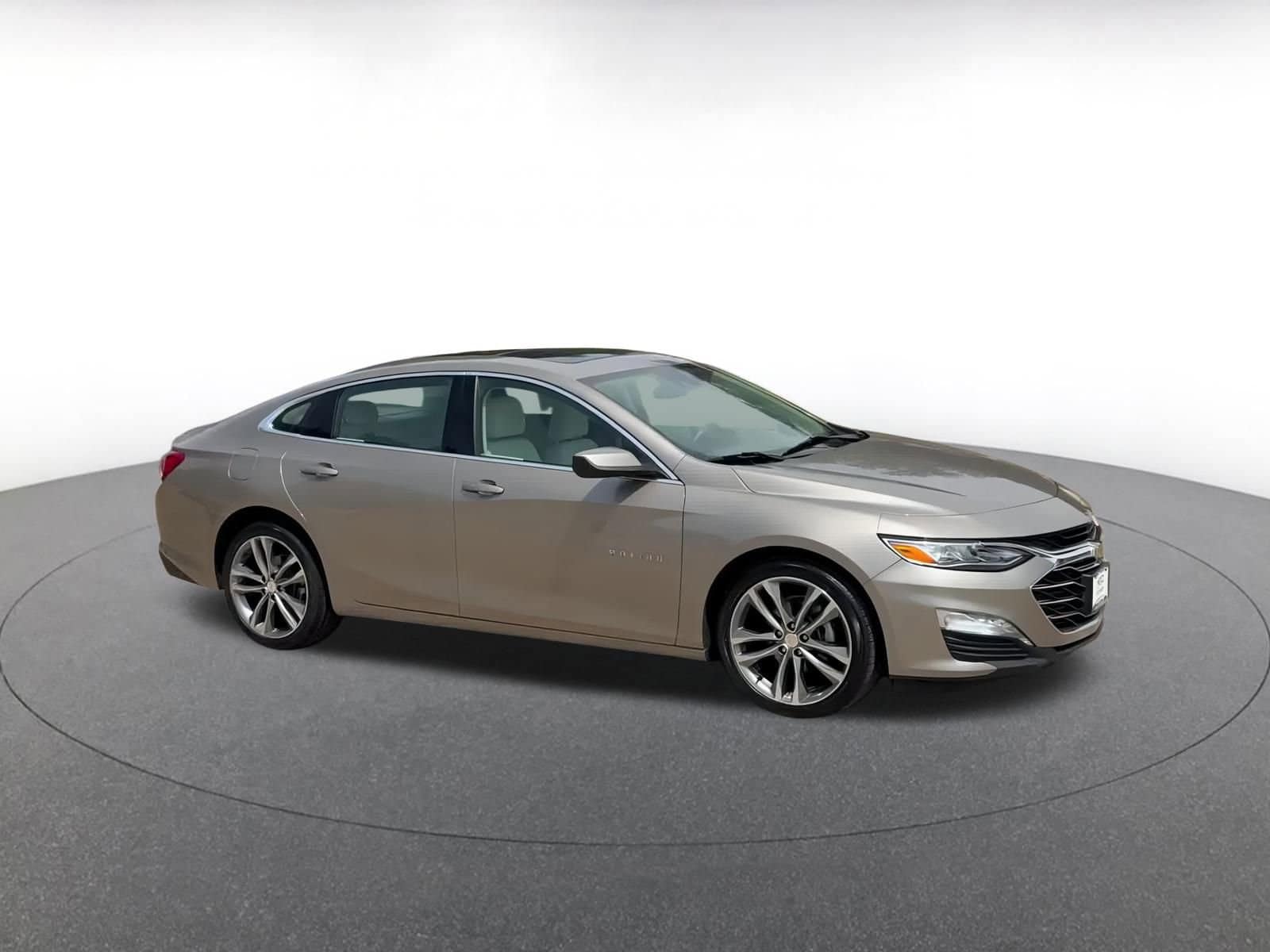 Thumbnail: 2024 Chevrolet Malibu - 2