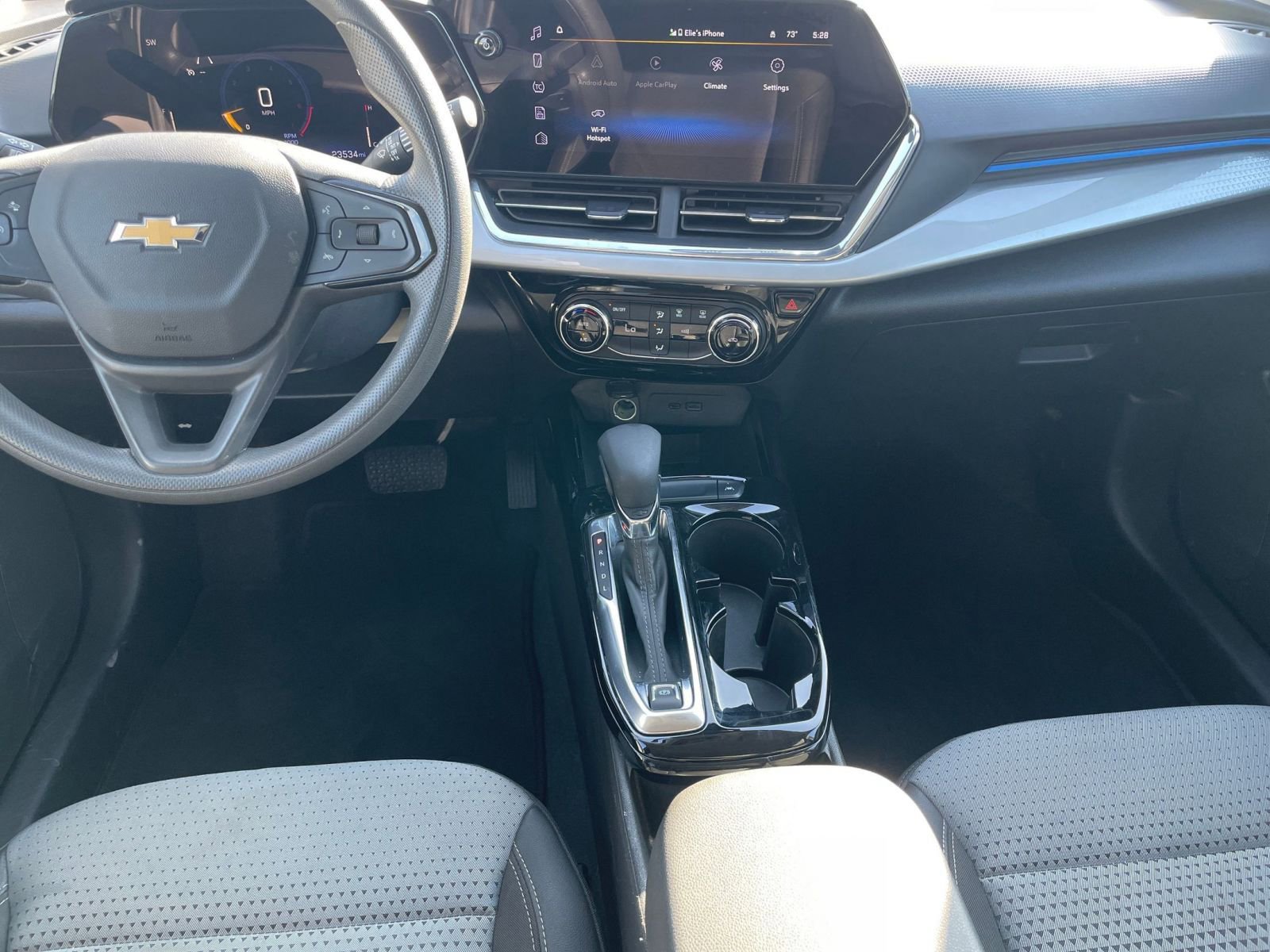 Thumbnail: 2025 Chevrolet Trax - 17