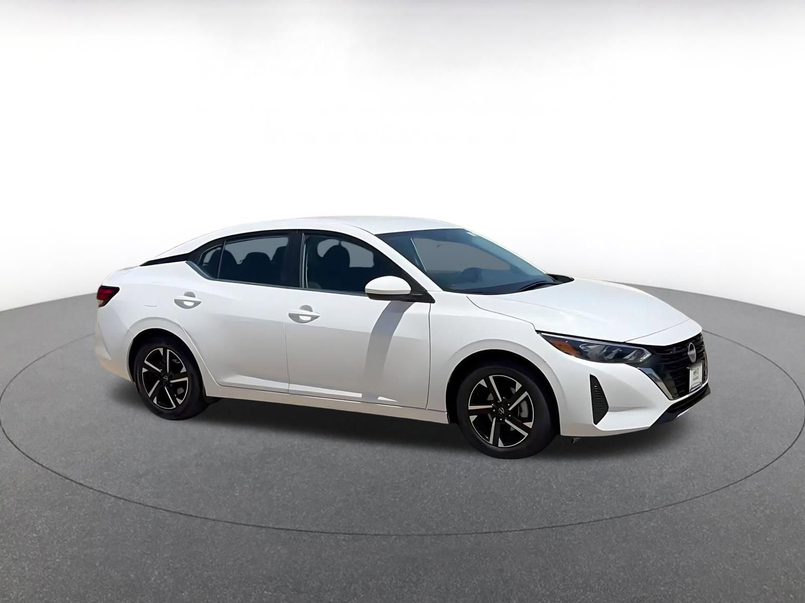 Thumbnail: 2025 Nissan Sentra - 2
