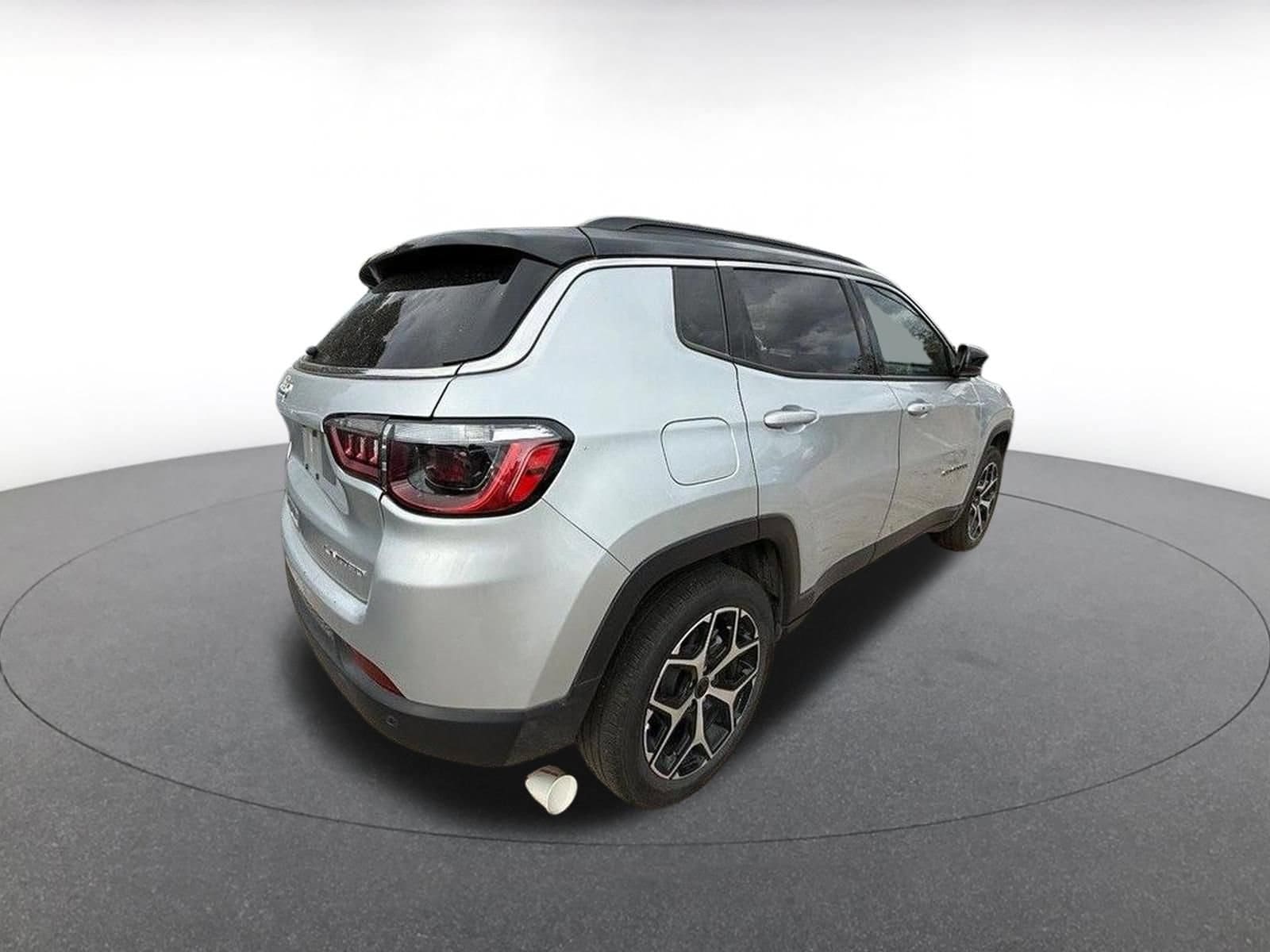 Thumbnail: 2025 Jeep Compass - 7