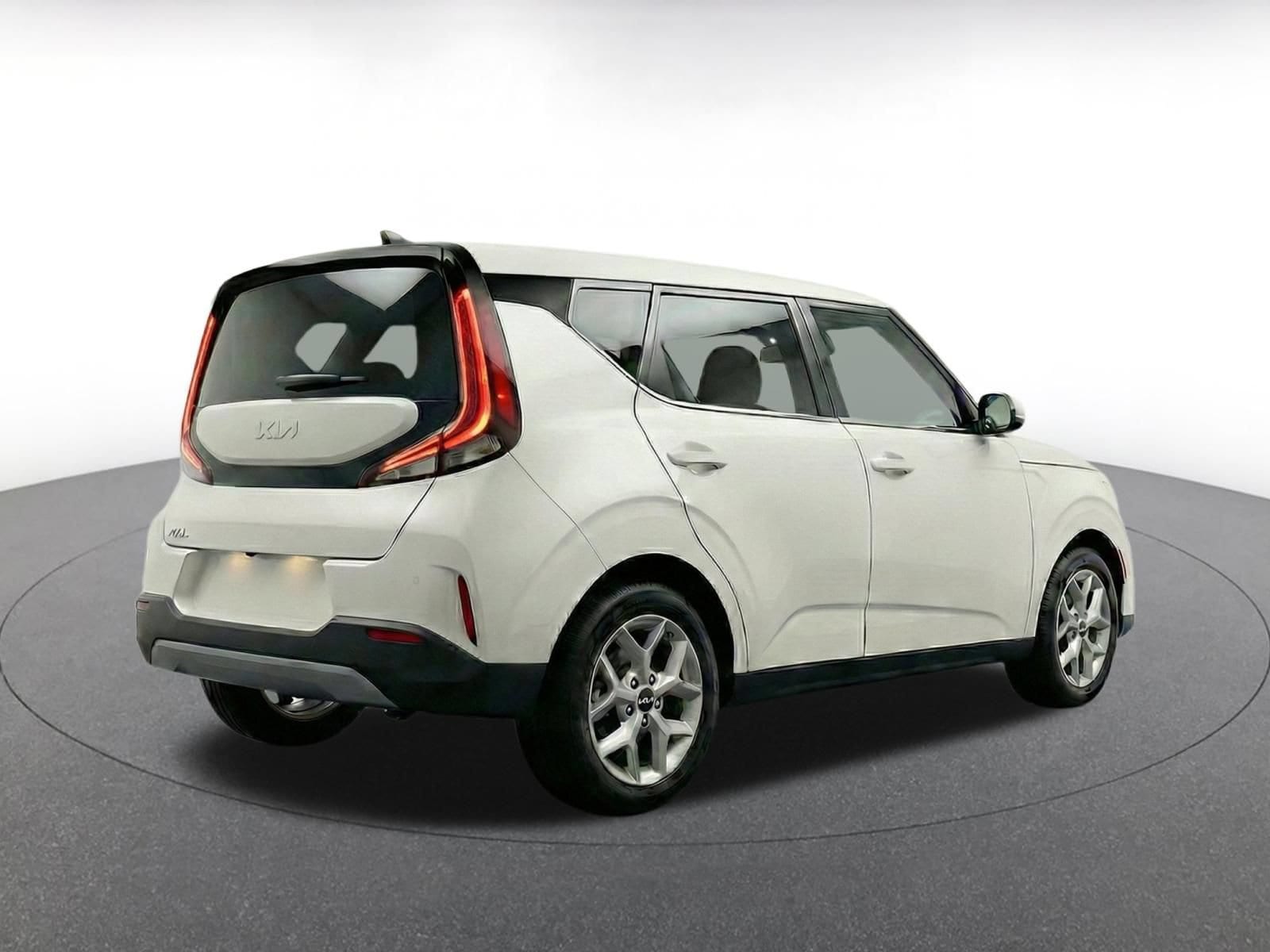 Thumbnail: 2025 Kia Soul - 9