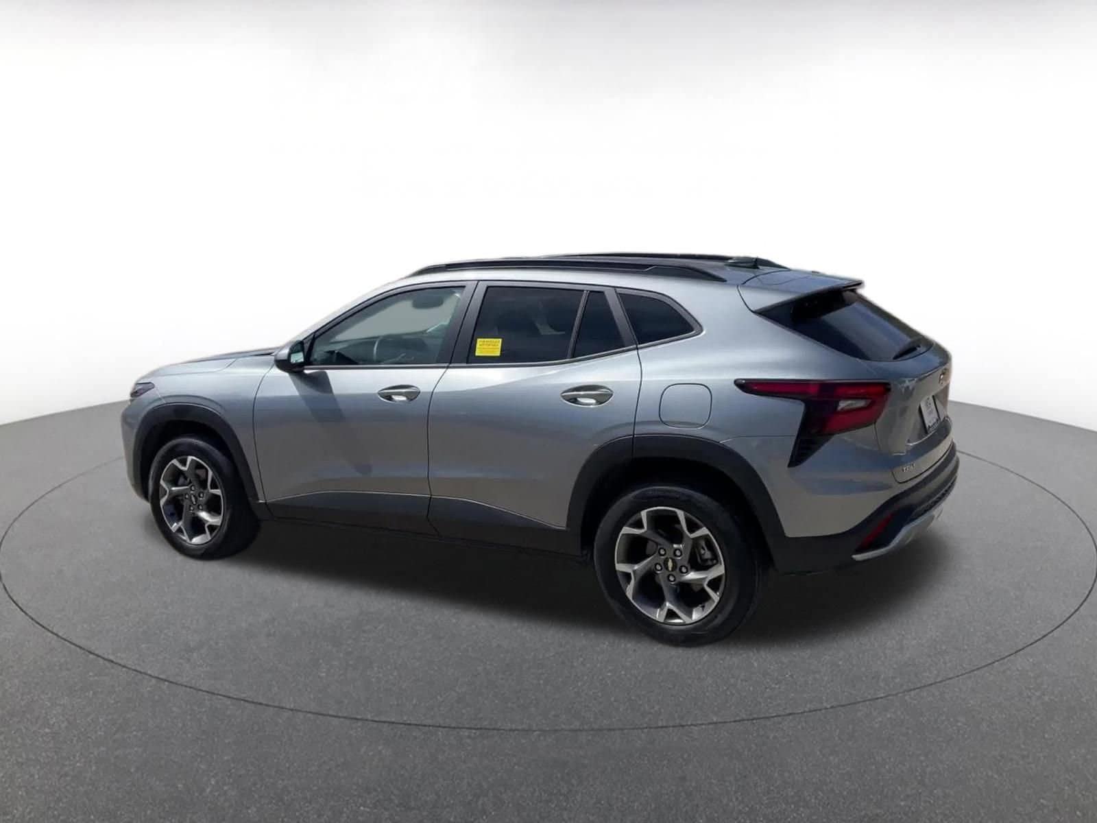 Thumbnail: 2025 Chevrolet Trax - 10