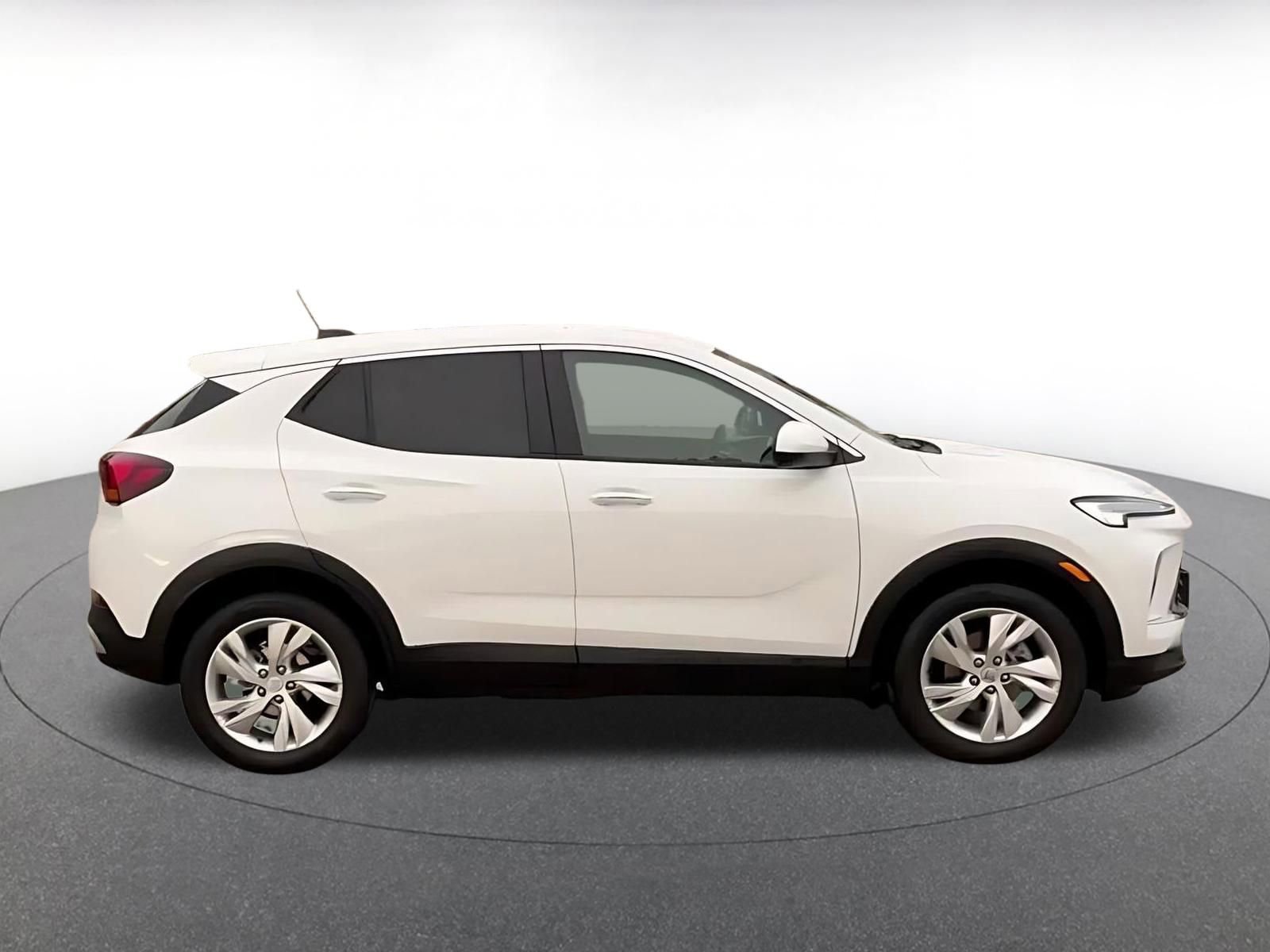 Thumbnail: 2025 Buick Encore GX - 16