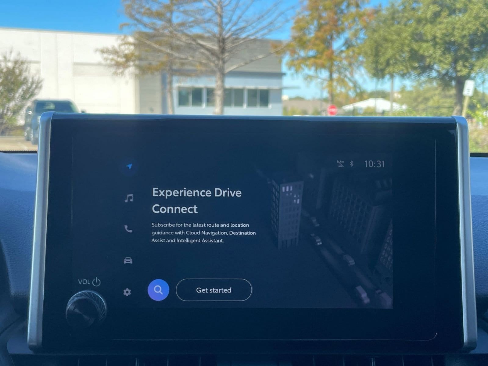 Thumbnail: 2025 Toyota RAV4 - 21