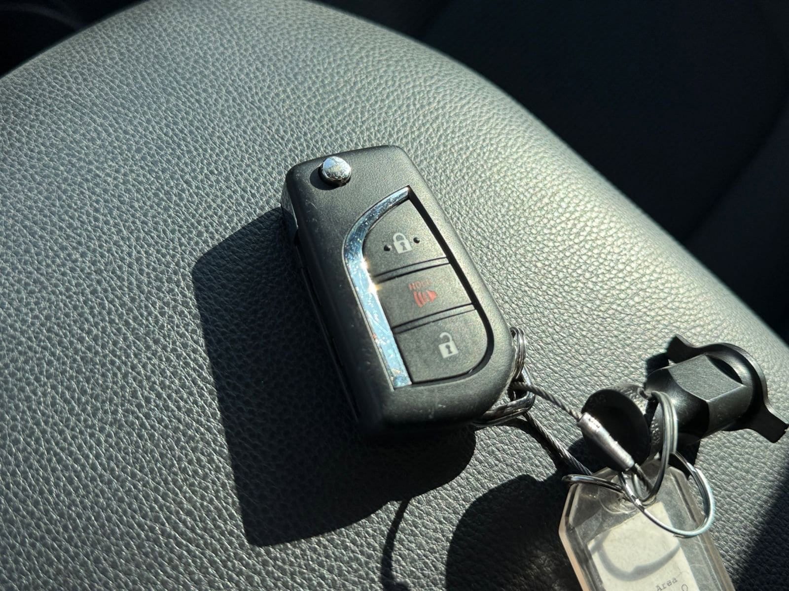 Thumbnail: 2025 Toyota RAV4 - 22